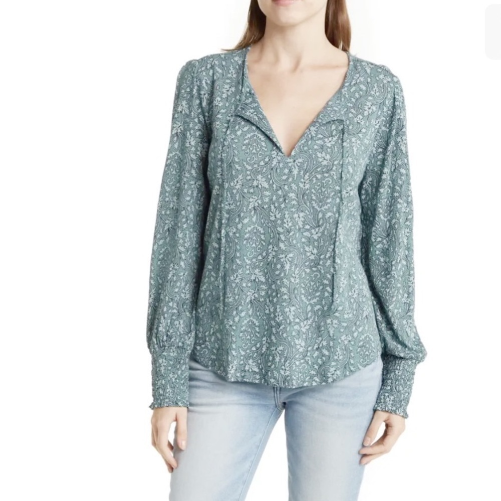 Lucky Brand Floral Keyhole Peasant Knit Top